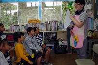 10月12日　司書の先生来校