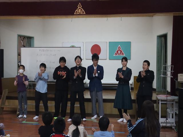 「児童生徒朝会」